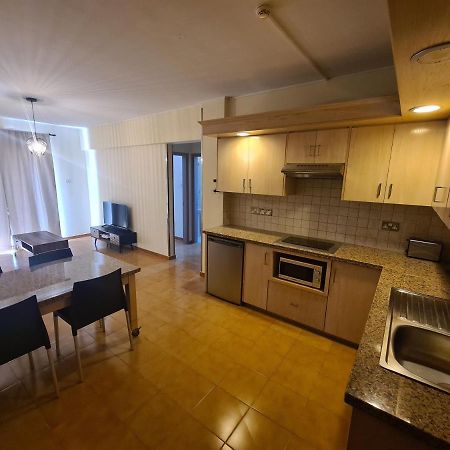 Koru Apt Appartamento Ayia Napa Esterno foto